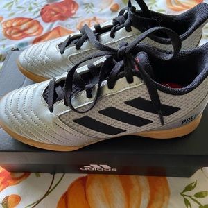Adidas Predator Sala Indoor Soccer ⚽️ Shoes Sz 2